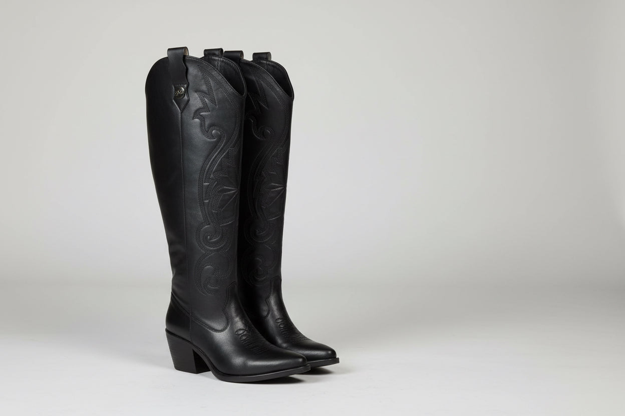 Bota Negra Western Lisa.