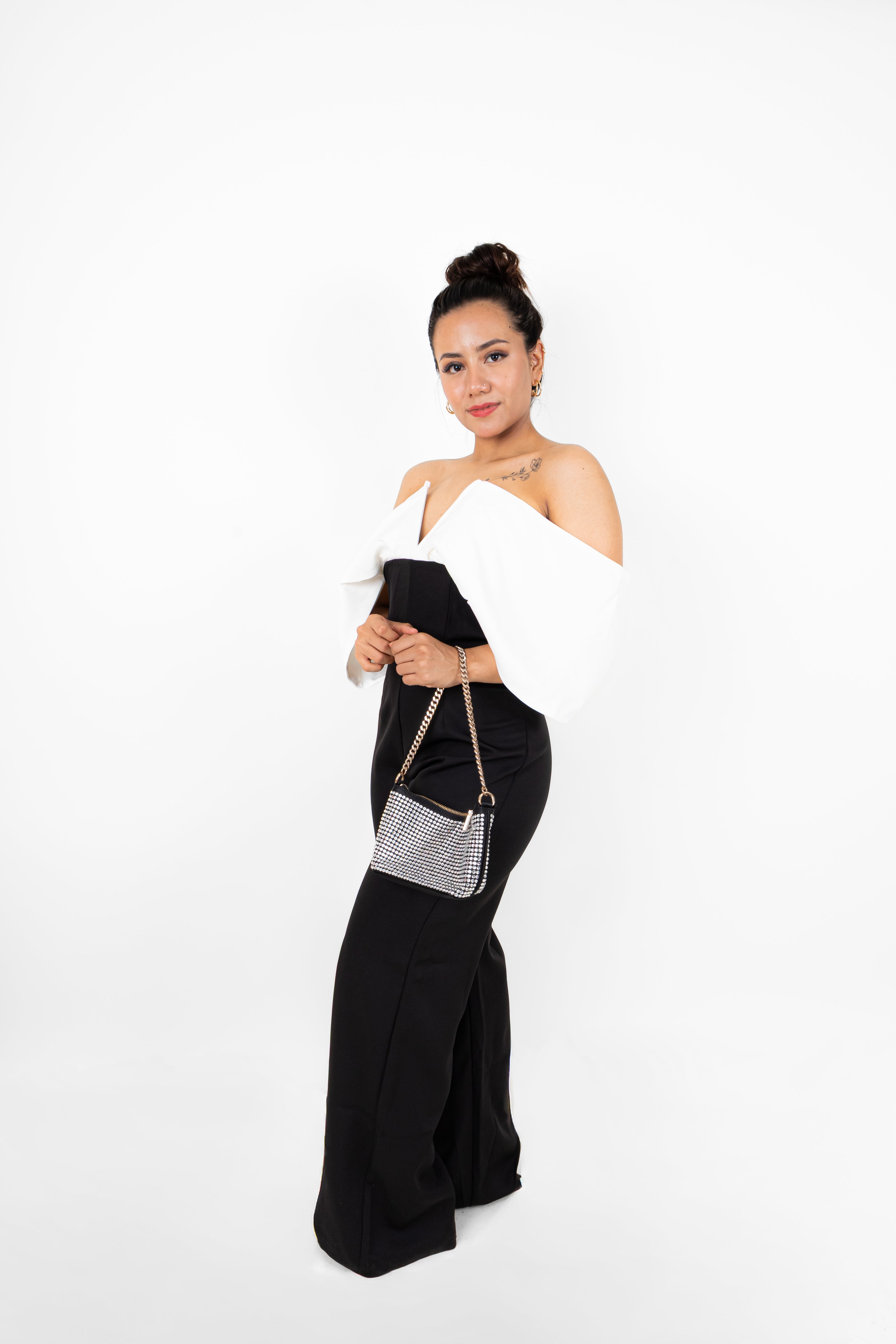 Jumpsuit Bicolor Elegancia Blanca y Negra