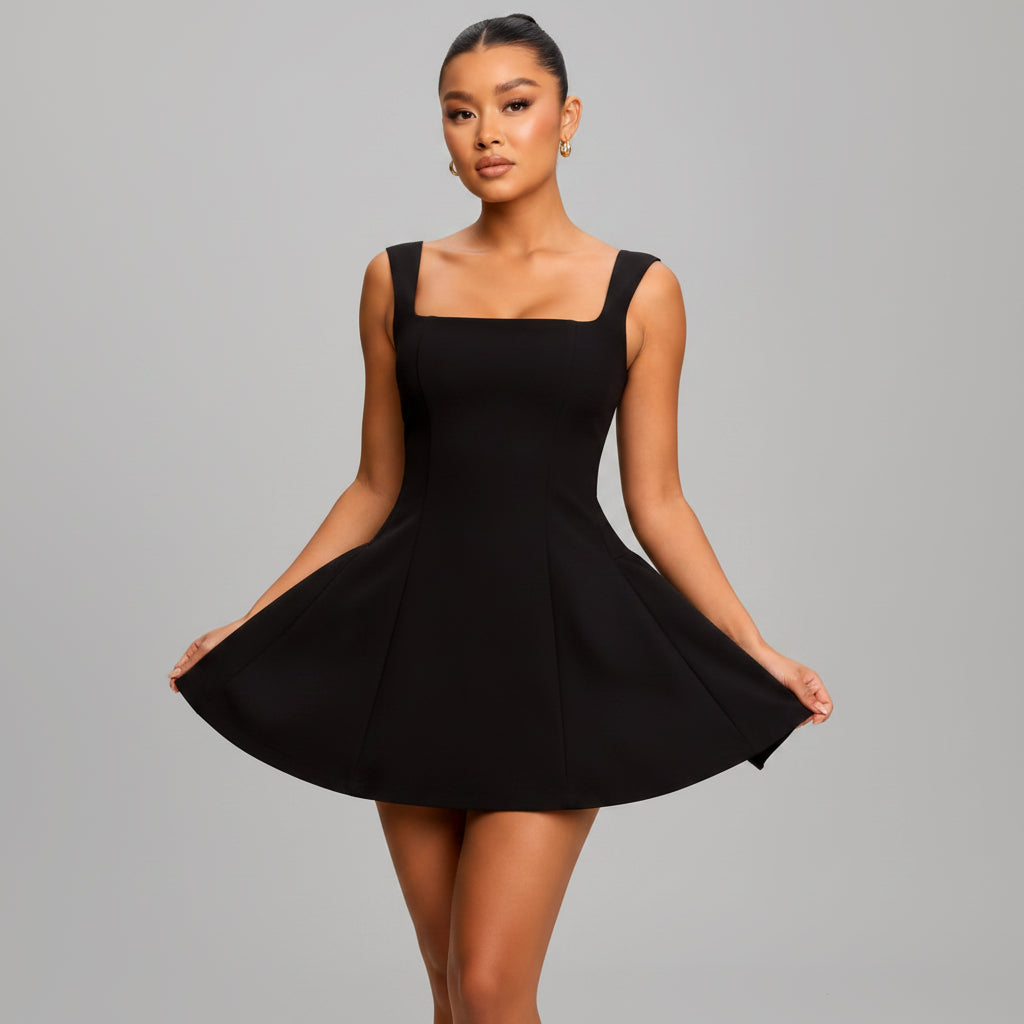 Vestido Mini de Escote Cuadrado